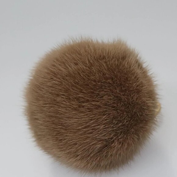 LOUIS VUITTON Porte Cles Lovely Vison Charm Beige M01018 LV Auth 112631 - Picture 3 of 16